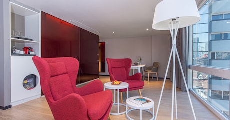 Room Junior Corner Suite mit Aussicht